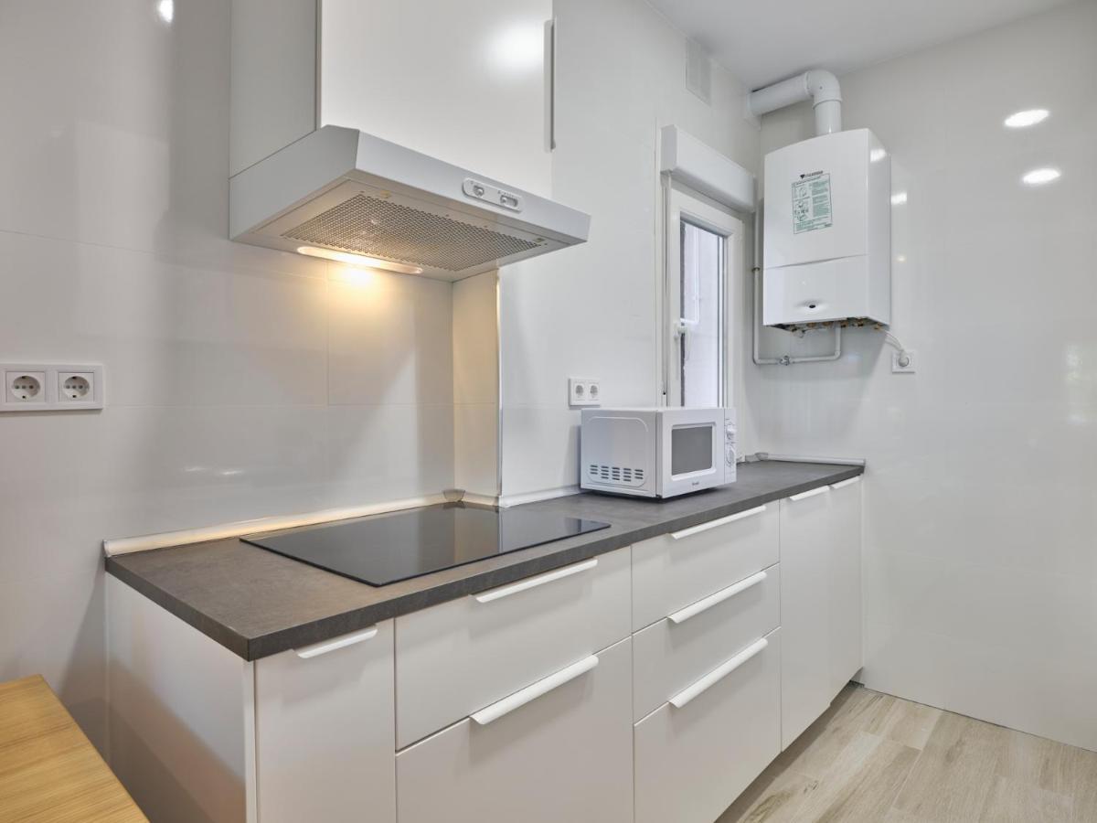 New Apto 3 15 Min A Sol En Metro Apartment